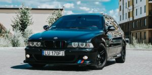 BMW E39 M5. 5 serija